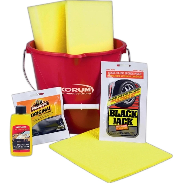 Detailing Car Wash Kit with Assorted Cleansers
