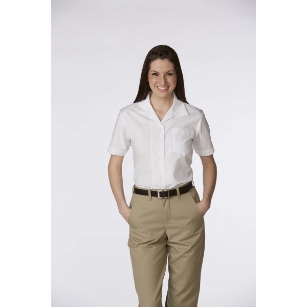 Ladies / Women&apos;s Short Sleeve Broadcloth Shirt