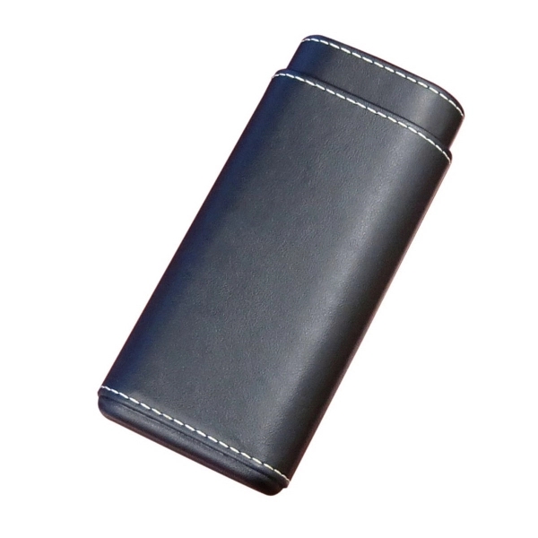 3 Cigar Case With White Stitching