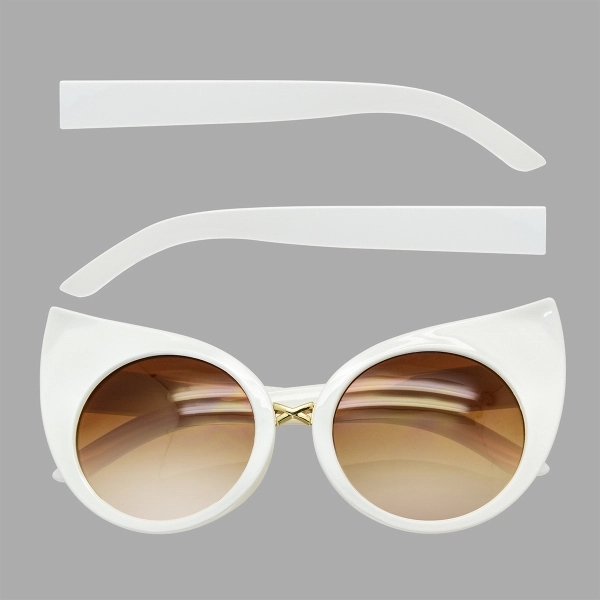 Retro Sunglasses - Image 7