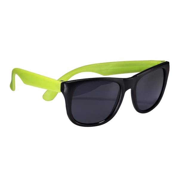 Matte Finish Fashion Sunglasses - Image 4