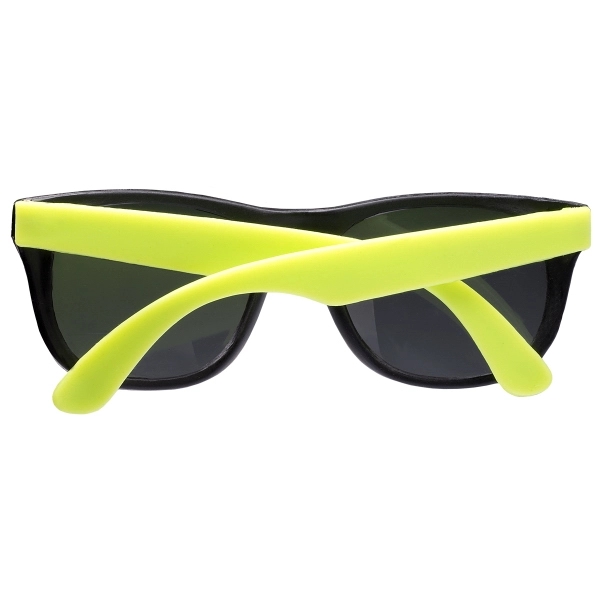 Matte Finish Fashion Sunglasses - Image 5
