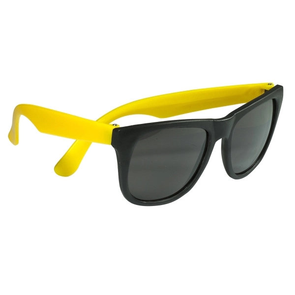 Matte Finish Fashion Sunglasses - Image 17