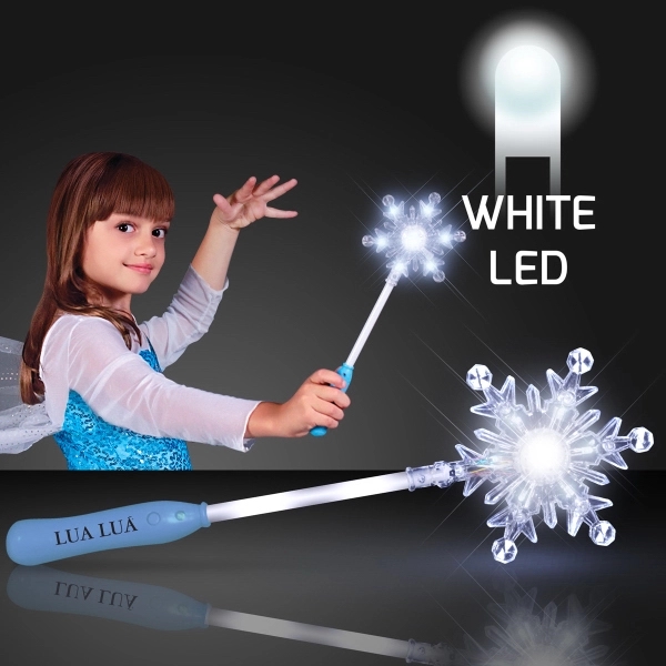 Light-up snowflake wand - Image 1