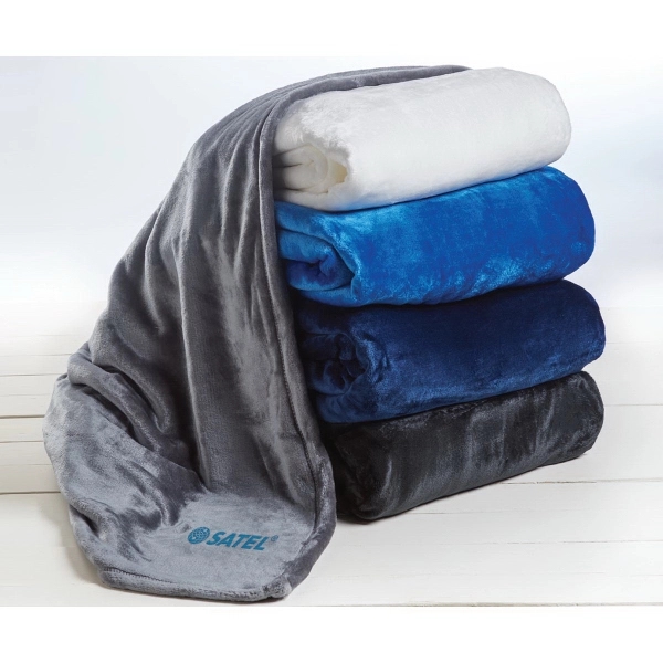 Oversized Mink Touch Blanket - Image 2