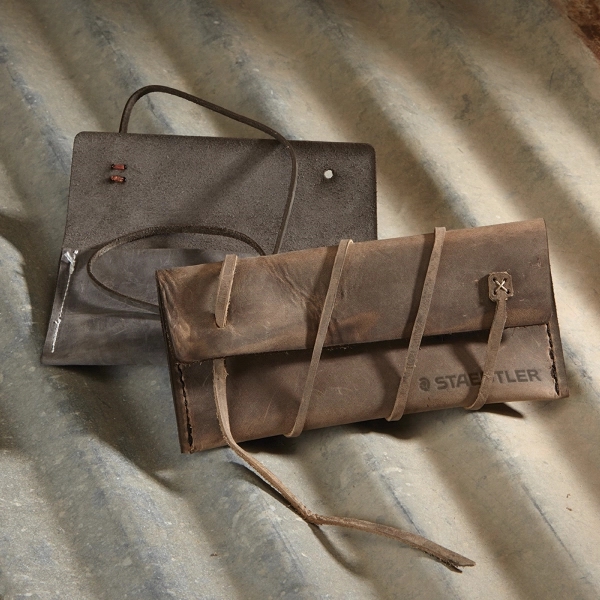 COHEN Leather Amenities Pouch - Image 1