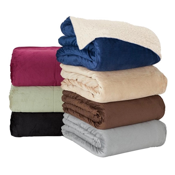 Super Soft Sherpa Fleece Blanket - Image 5