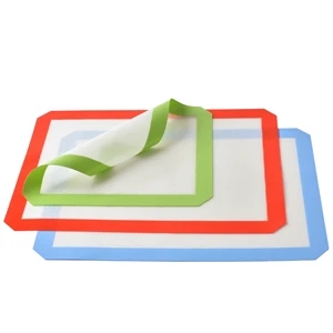 Non-stick silicone baking mat