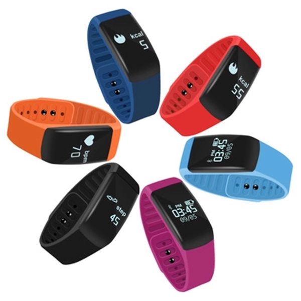 Moving up smart fitness tracker