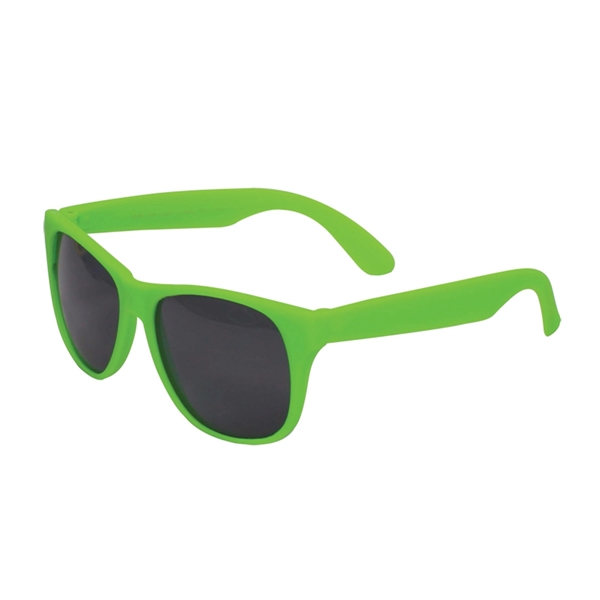 Single-Tone Matte Sunglasses - Image 3