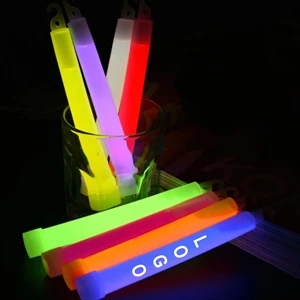 4 Glow in The Dark Sticks for Party Concerts - Brilliant Promos