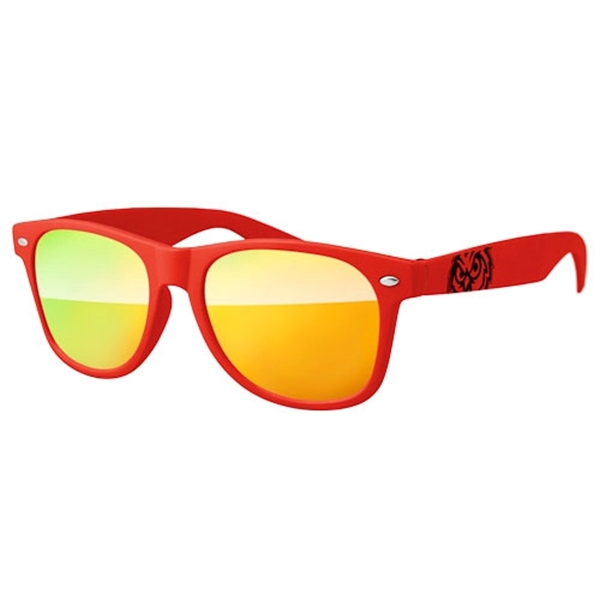 Retro Sunglasses w/ polarized lenses - Image 2