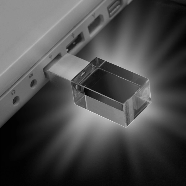 Picasso Crystal USB 2.0 Drive - Image 9
