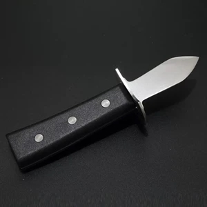 Oyster Knife with Plastic Handle