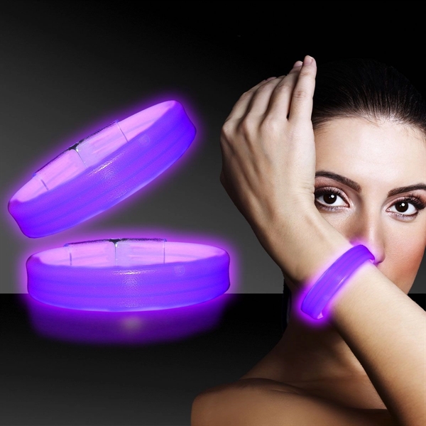 9" Deluxe Triple Wide Light Up Glow Bracelet - Image 6