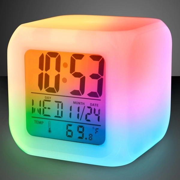 Light up alarm clock - Image 2