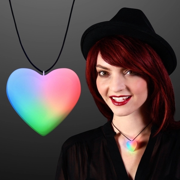 Aurora Heart LED Fashion Necklace - Image 2