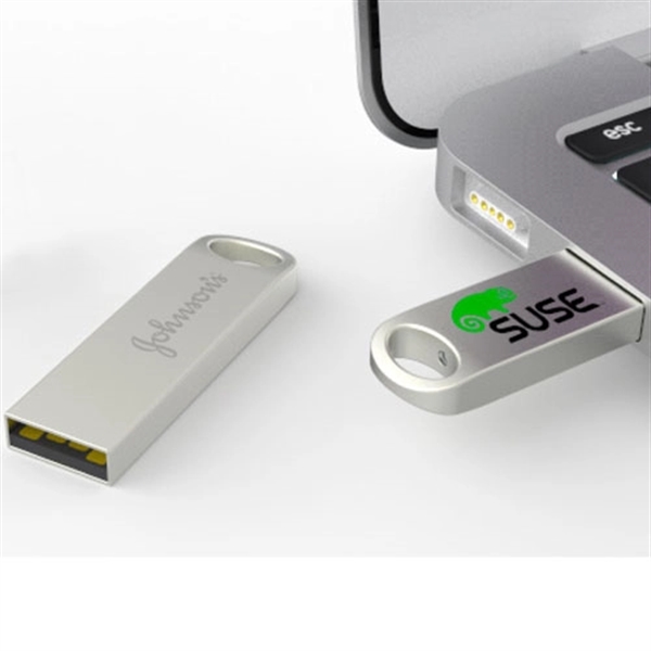 Mini USB Flash Drive 2.0 MD Traveler (8GB) - Image 1