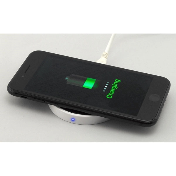 Wireless Charger for iPhone and Samsung - Image 2