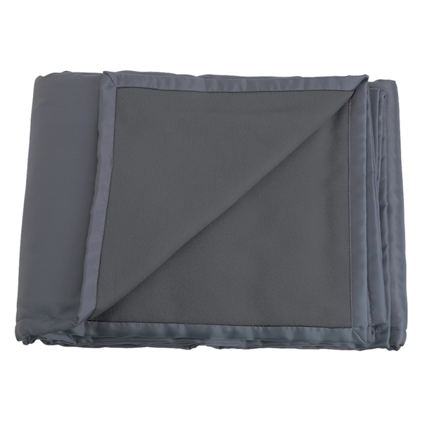 Reversible Fleece/Nylon Blanket With Carry Case - Image 5
