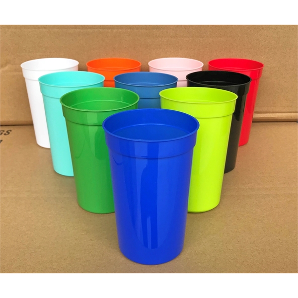 16 oz BPA-Free Reusable Plastic Stadium Cup - Image 1