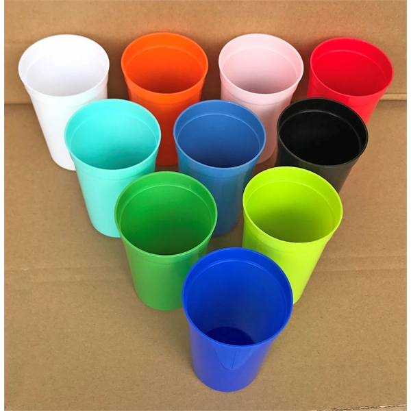 16 oz BPA-Free Reusable Plastic Stadium Cup - Image 2