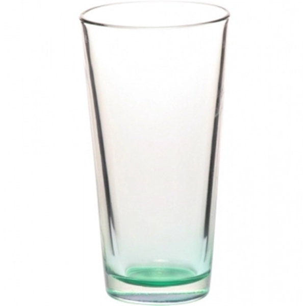 20 oz. Libbey® Mixing Glasses - Image 12