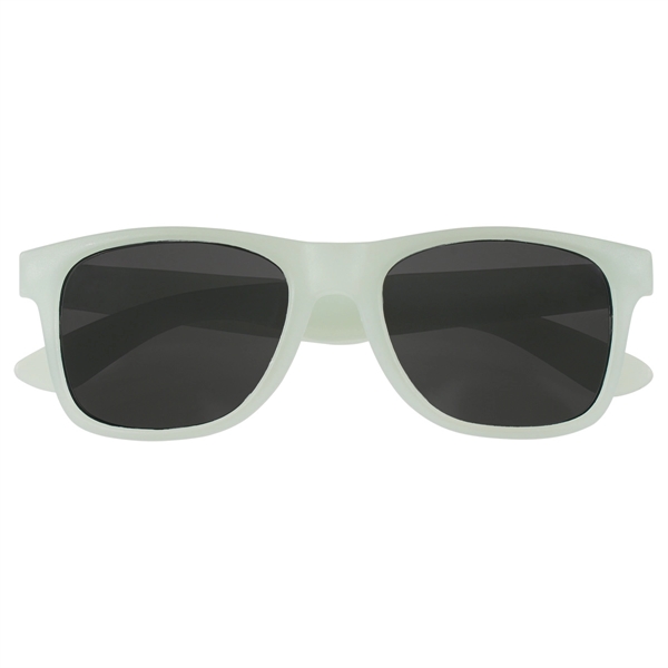Color Changing Malibu Sunglasses - Image 7