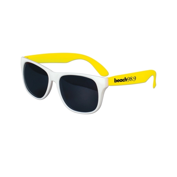 White Frame Classic Sunglasses - Image 5