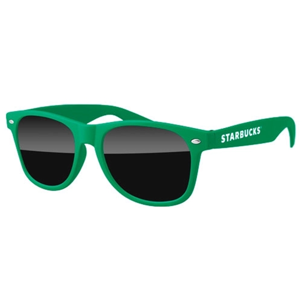 Retro Sunglasses w/ polarized lenses - Image 1