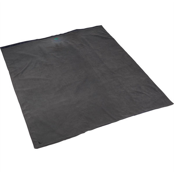 High Sierra® Oversize Picnic Blanket - Image 5