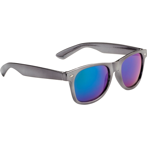 Metallic Sun Ray Sunglasses - Image 6