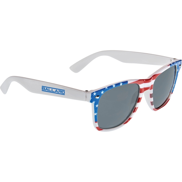 American Flag Sun Ray Sunglasses - Image 1