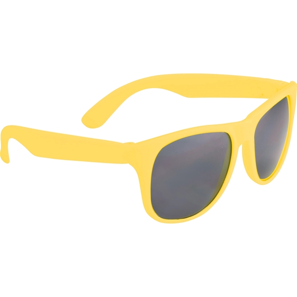 Solid Retro Sunglasses - Image 16