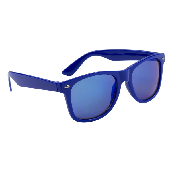 Clairemont Colored Mirror Tinted Sunglasses - Image 15