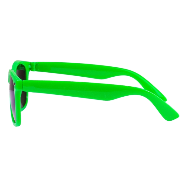 Clairemont Colored Mirror Tinted Sunglasses - Image 24
