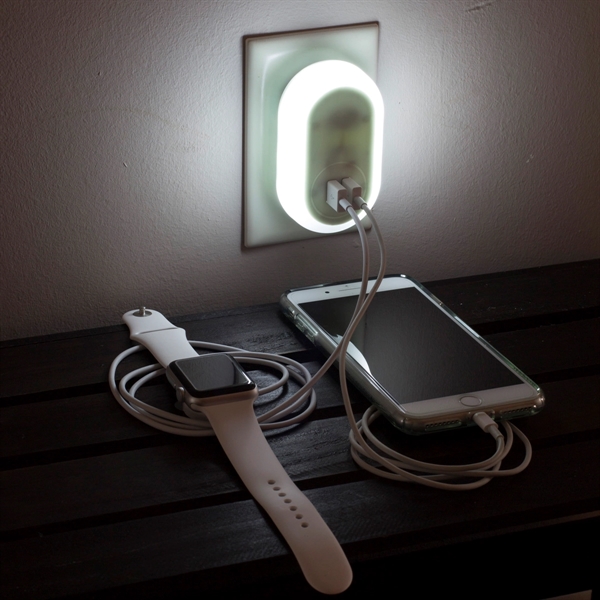 ChargeBright - Night Light Wall Charger - Image 10