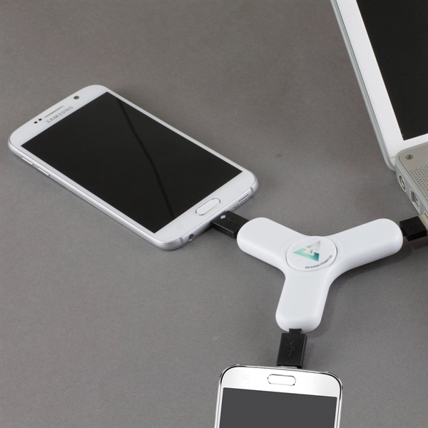 Play & Charge 3-in-1 Cell Phone Charging Cable Spinner - Image 11