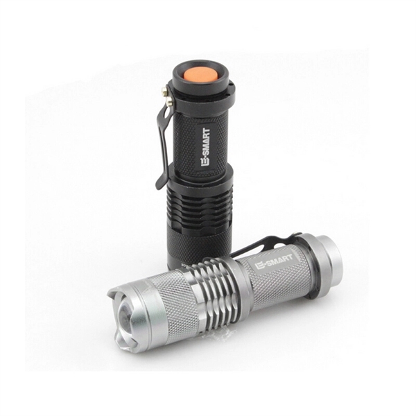 Super Bright Zoomable Or Telescopic LED Flashlight - Image 3