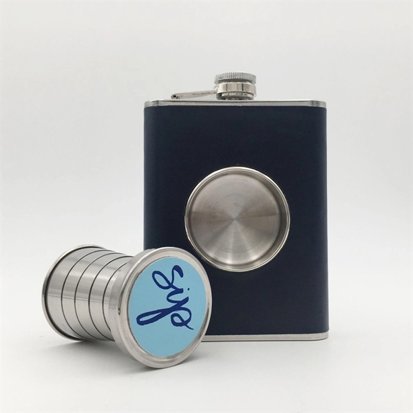 8oz Stainless Steel Hip Flask with Collapsible Cup - Image 2