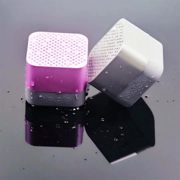 Cubic Plastic Bluetooth Speaker - Image 5