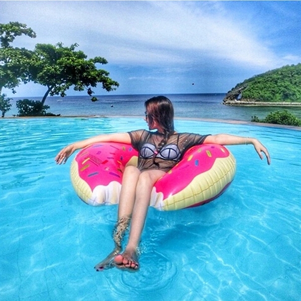 Inflatable Adult Donut Pool Swim Ring - Image 3