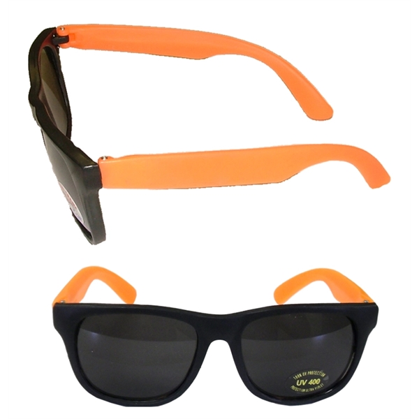 Classic Fashion Sunglasses With UV Lens - Image 6