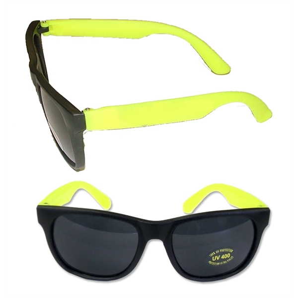 Classic Fashion Sunglasses With UV Lens - Image 11