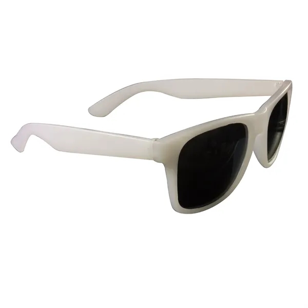 Color Changing Lenstek Sunglasses - Image 4