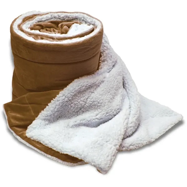 Oversized Mink Sherpa Blanket - Image 3