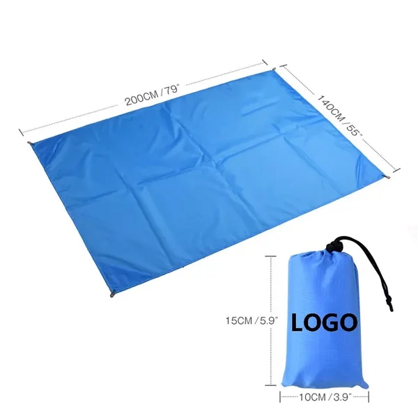 Waterproof  Foldable Picnic Mat With Pouch - Image 1