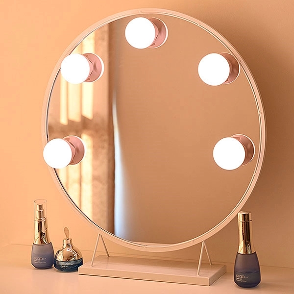 Auxiliary Lamp Of Cosmetic Mirror - Image 2