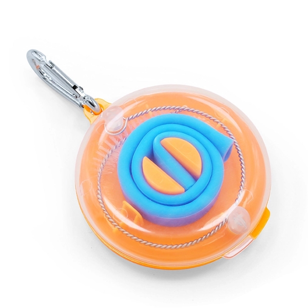 Creative Silicone Straw In Round Magnetic Travel Case - Image 3