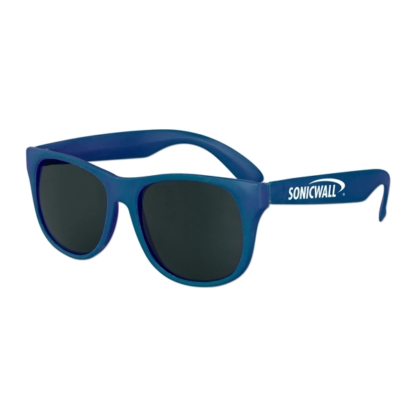 Solid Color Classic Sunglasses - Image 3